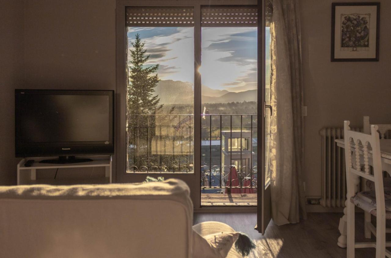 Appartamento Vistas Espectaculares En El Centro De Puigcerdà Esterno foto