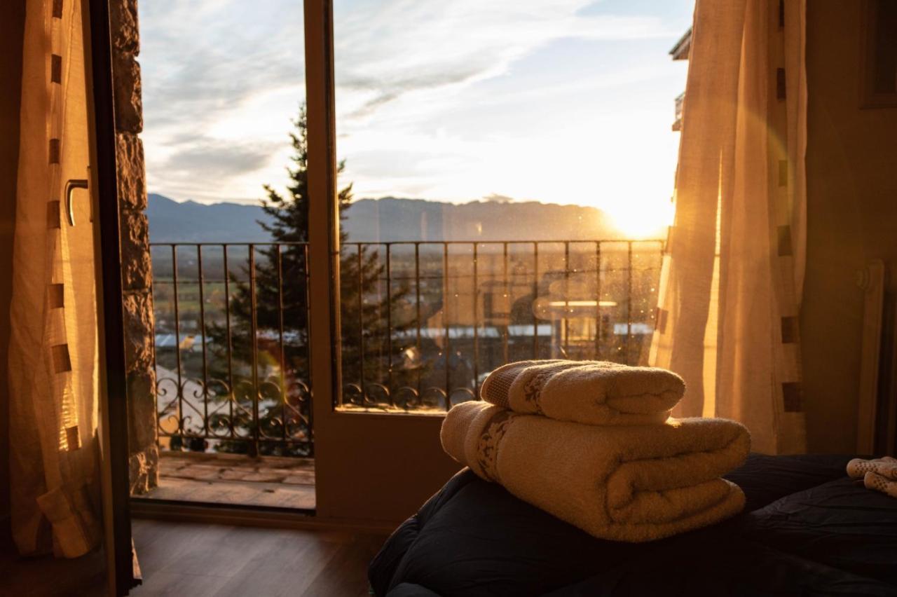 Appartamento Vistas Espectaculares En El Centro De Puigcerdà Esterno foto